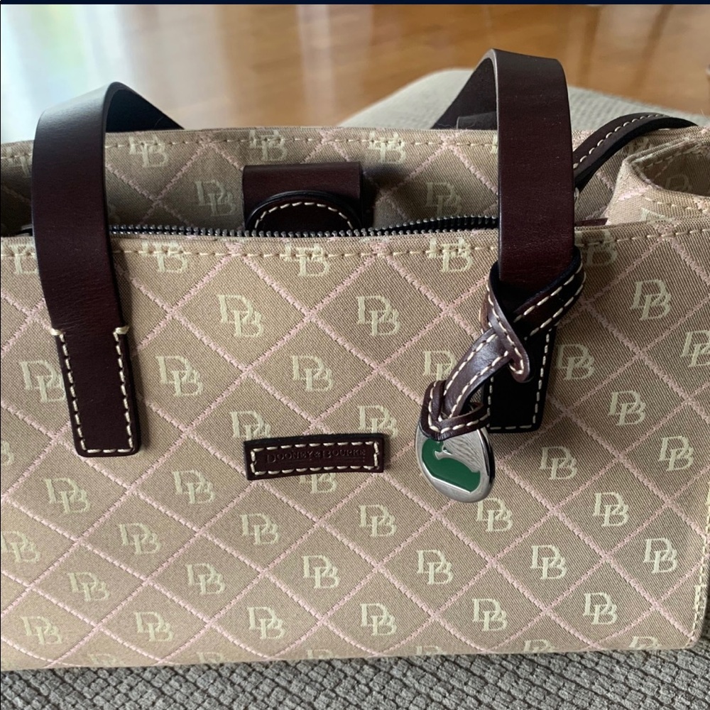 Dooney and Bourke purse